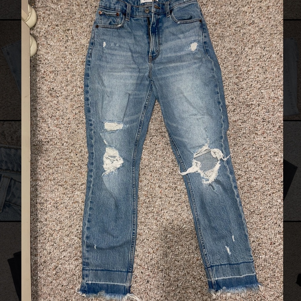 Abercrombie High Rise Mom Jean